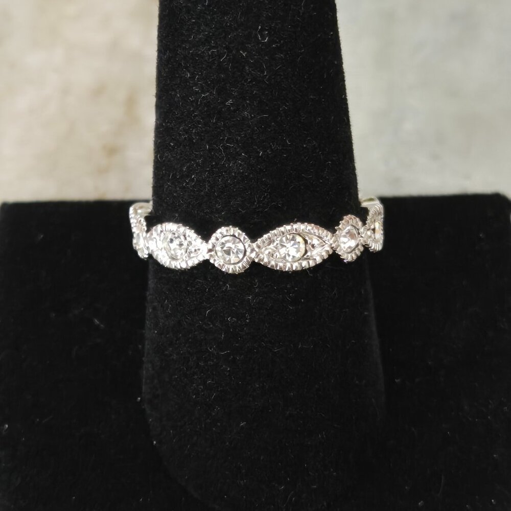 Ladies Deco Style Eternity Band